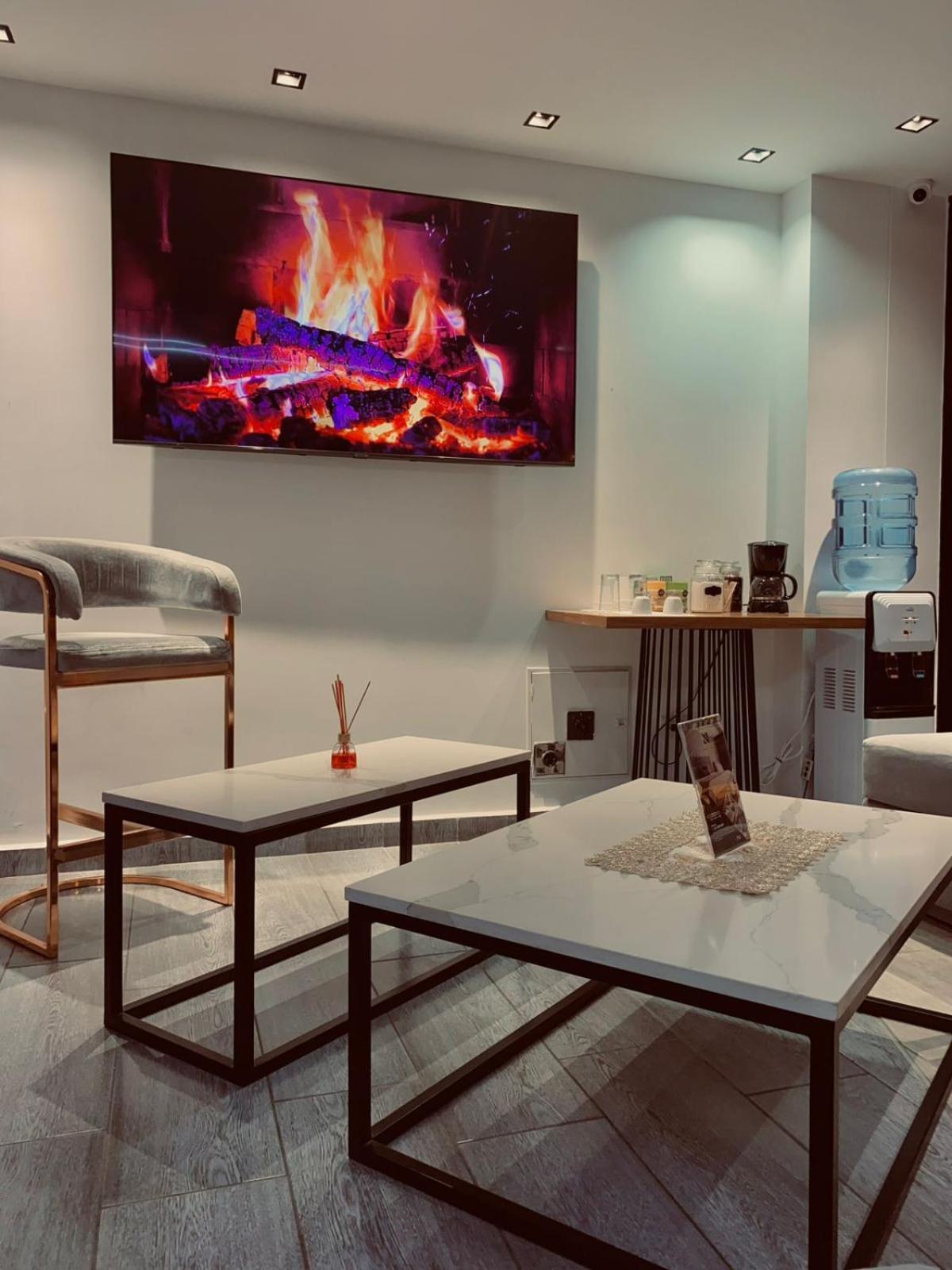 Hotel Plaza Doce