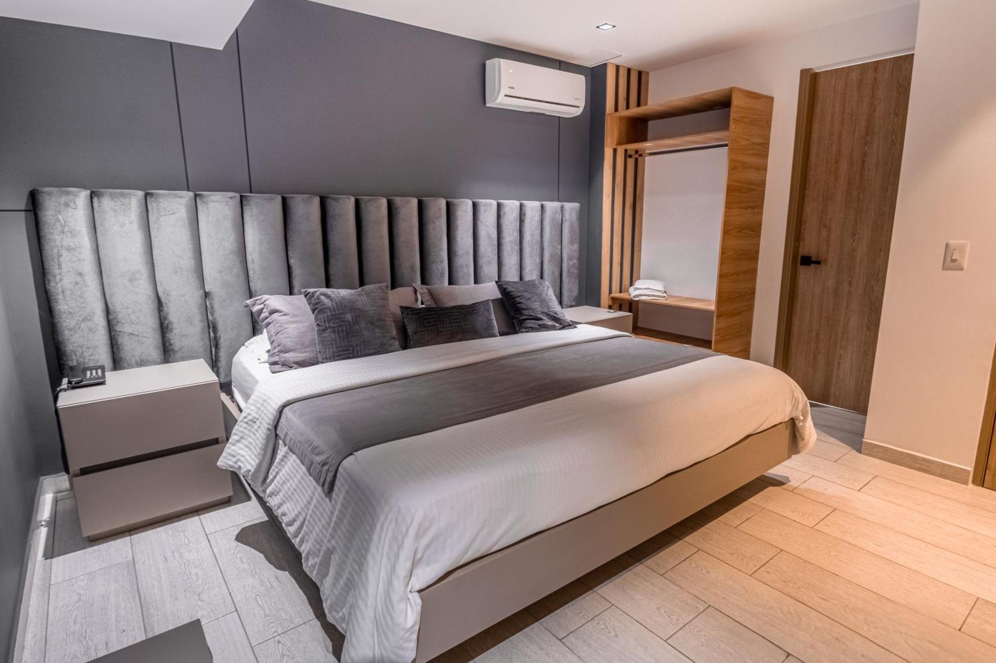 Plaza Doce Hotel 4*